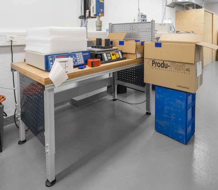 ERGO-Forte worktable - designed for particularly high surface loads