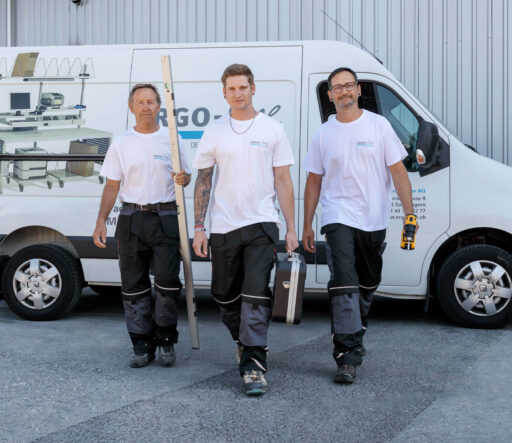 ERGO-line Monteure im Einsatz